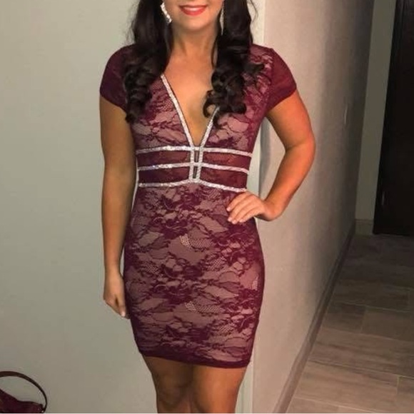 Akira Lace Bodycon Party Cocktail Dress Rhinestone Crystal Detail Size Medium - Picture 1 of 8